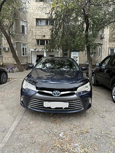 Toyota Camry: 2016 г., 2.5 л, Автомат, Гибрид, Седан