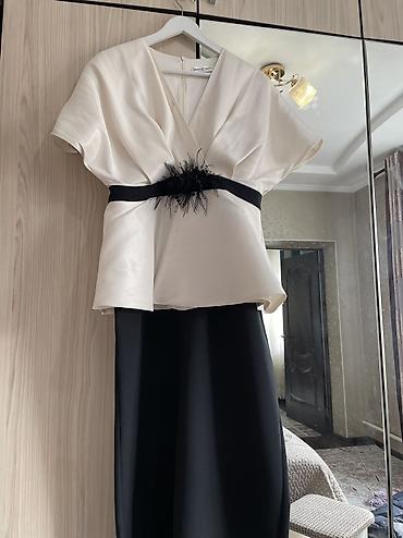 Вечерние платья: Вечернее платье, Пышное, Длинная модель, Атлас, С рукавами, Камни, M — 14