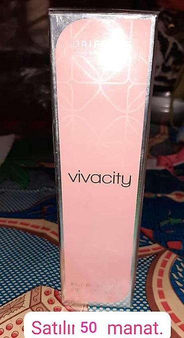 Ətriyyat: Oriflame brendinə aid "Dancing Lady Hypnotic Night" ətri. Bu ətir 50 — 18