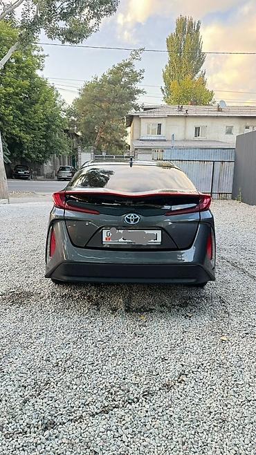 Toyota: Toyota Prius: 2020 г., 1.8 л, Типтроник, Гибрид, Лифтбек — 9