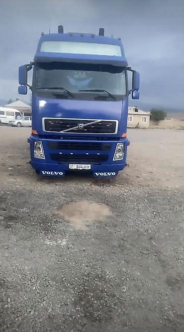 Тягачи: Тягач, Volvo, 2008 г., Самосвал — 3
