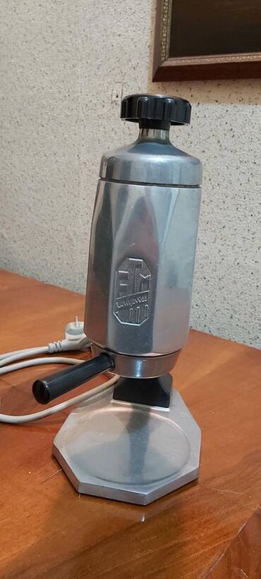 dekor kamen: FTM Unipress 220V 300W qəhvə maşını Bu qəhvə maşını 1960-cı illərin