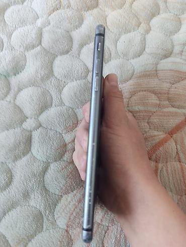 Apple iPhone: Айфон 8+прошу 3000 сом — 1