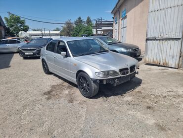 салон е46: BMW 3 series: 2002 г., 2 л, Механика, Бензин, Седан