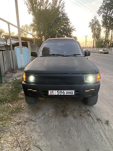 красный речка: Toyota Hilux Surf: 1994 г., 3 л, Автомат, Дизель, Внедорожник — 1