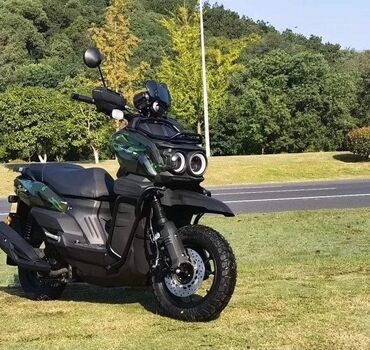 скутер самурац: Макси-скутер Suzuki, 130 куб. см, Бензин, Жаңы, Бөлүп төлөө менен