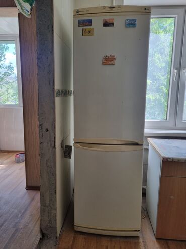 Холодильники: Холодильник LG, Б/у, Двухкамерный, No frost, 60 * 180 * 60