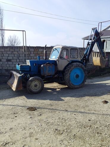 Traktorlar: Traktor 1979 il, motor 9.5 l, Yeni