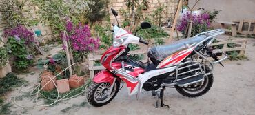 Mopedlər,skuterlər: - 49, 50 sm3, 2024 il, 3000 km