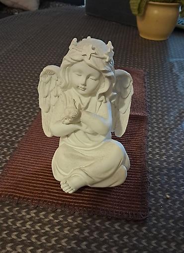 atenci_7 slike: Figura andjela. Gipsana. Visina 15 cm — 1