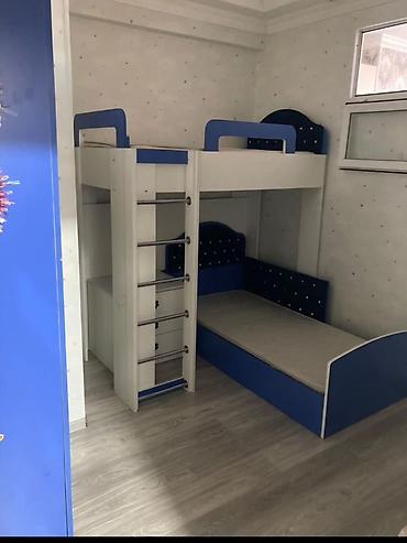 tap.az masalar: Xırdalanda İcra Hakimiyyətinin yanında, 1 və 11 nömrəli məktəblərə — 6