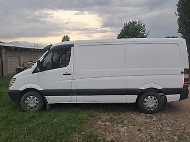 дап: Жеңил жүк ташуучу унаа, Mercedes-Benz, Стандарт, 2 т, Колдонулган — 3