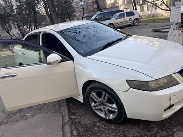 сиденья хонда аккорд: Honda Accord: 2005 г.