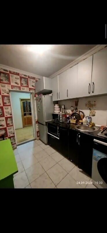 Həyət evləri və villaların satışı: 3 sot torpaqda 5 otaqlı həyət evi satılır Əfqan baglarinda. Reyal — 19