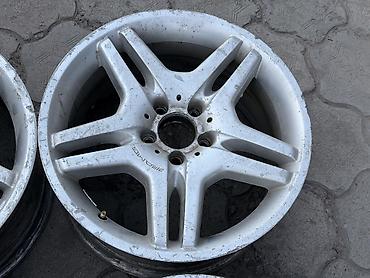 r18 mercedes: Литые Диски R 18 AMG, Комплект, отверстий - 5, Б/у — 6