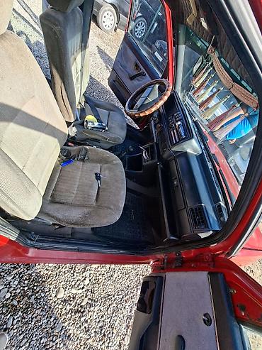 323 mazda: Volkswagen Golf: 1991 г., 1.8 л, Механика, Бензин, Хэтчбэк — 9