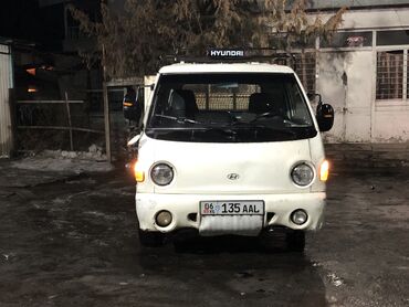 Hyundai: Hyundai Porter: 2001 г., 2.4 л, Механика, Дизель