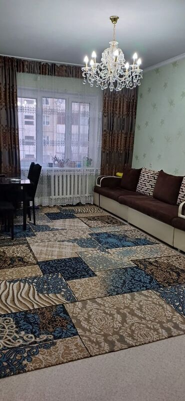 квартира агентство: 2 комнаты, 52 м², 2 этаж