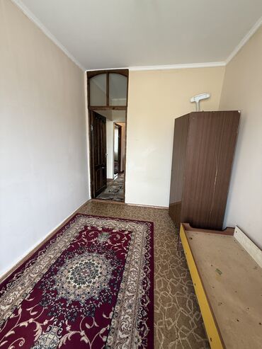 продаю дом на первой линии: 3 бөлмө, 68 кв. м, 106-серия, 3 кабат, Евроремонт