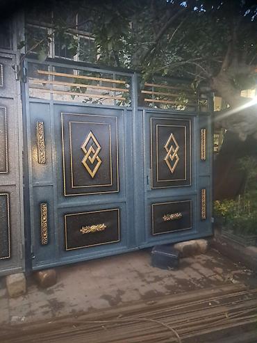 darvaza pultu: Dekorativ dəmir darvaza - Material: qalın metal konstruksiya — 1