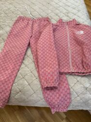 gəncə geyim mağazaları: Sport dəst 25azn. s,m razmer gedir. 160aznə alınıb. italyanindi