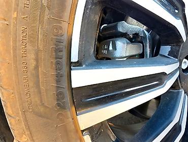 диска макси: **Колеса в сборе 225/45 R19** **Шины:** * Производитель: Crossleader — 3