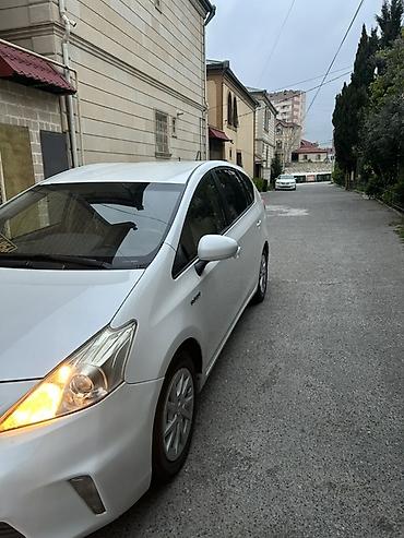 afdamabiler: Toyota Prius: 1.8 l | 2014 il Universal — 3