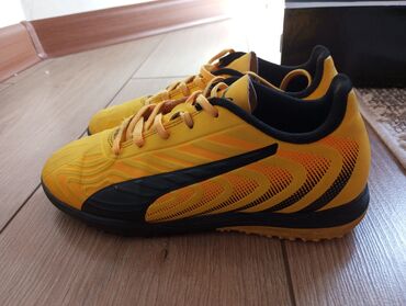 обувь пума: Футбольный кеда сын одевал пару раз был куплен в России городе