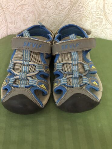 силиконовые стельки: Летняя обувь для мальчика. Б/у, но в отличном состоянии. Длина стельки