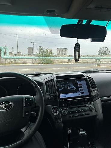 lend cruizer: Toyota Land Cruiser: 2011 г., 4.7 л, Автомат, Газ, Внедорожник — 1