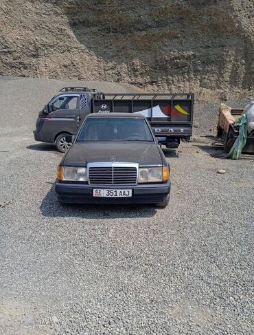 автомат автомобиль: Mercedes-Benz W124: 1987 г., 2.3 л, Механика, Бензин, Седан
