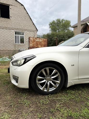 машина bwm: Infiniti Q70: 2015 г., 2.5 л, Автомат, Бензин, Седан — 2