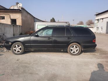 дизель квартира сдаю: Mercedes-Benz 270: 2002 г., 2.7 л, Автомат, Дизель, Универсал