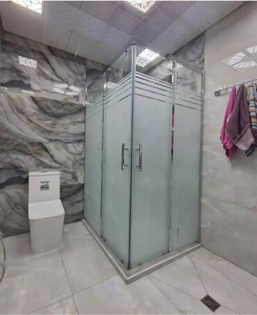 Duş kabinaları, arakəsmələr: Yeni Üstü açıq kabina, Künc üçün, Pulsuz çatdırılma — 11