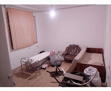 Həyət evləri və villaların satışı: Satilir heyet evi,manalit evdir,144 kv,ev 3 sot torpaqda tikilib, hem — 5