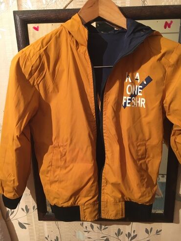 детские шапки на меху: Uşaq üçün ikiüzlü (revers) nazik küləkkeçirməz gödəkçə. - Rənglər