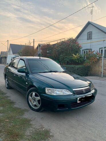бампера передний: Honda Accord: 2001 г., 2 л, Автомат, Бензин, Седан