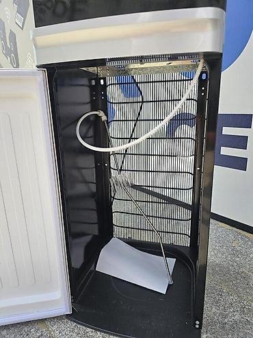 Su üçün kulerlər və dispenserlər: Su dispenseri Dispenser Su dispenseri Booş Su dispenserləri və — 6