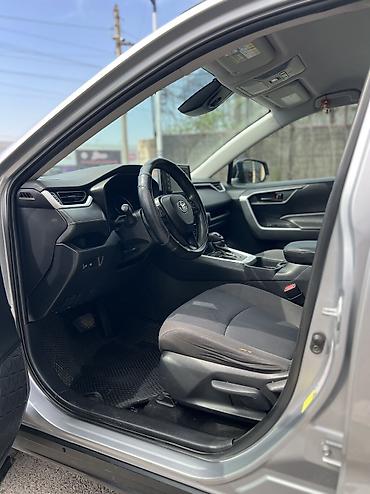 Toyota: Toyota RAV4: 2019 г., 2.5 л, Автомат, Бензин, Кроссовер — 6