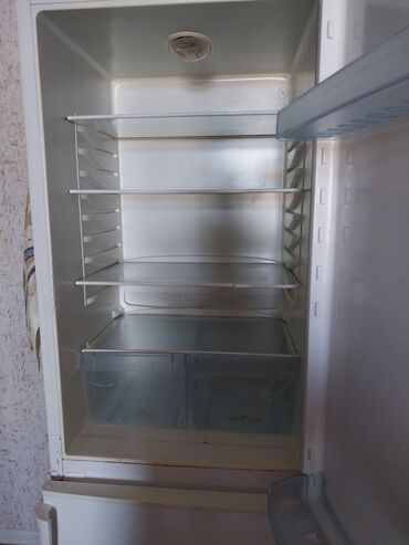 soyuducu satılır: Б/у 2 двери Swizer Холодильник Продажа, цвет - Белый