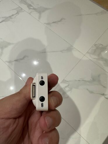 Mikrofonlar: Rode Wireless Go
Orijinal
Yaxa mikrofonu — 4