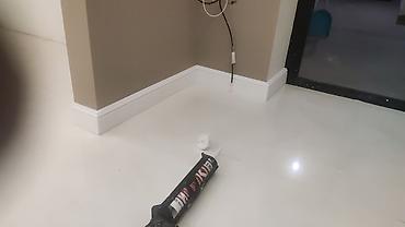 Напольные работы: Укладка пола, Монтаж напольных плинтусов, Выравнивание пола | Ковролин, Ламинат, Линолеум Больше 6 лет опыта — 21