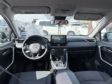 toyo: Toyota RAV4: 2020 г., 2.5 л, Автомат, Бензин, Кроссовер — 3