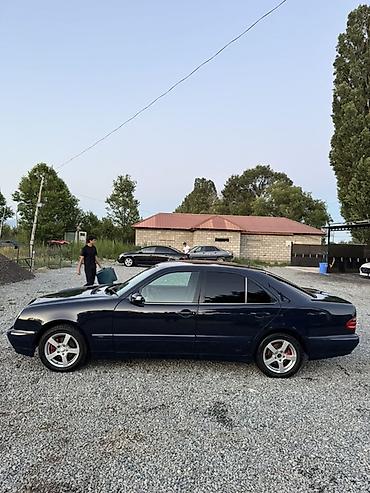 gac aion y: Mercedes-Benz E-Class: 1999 г., 2.4 л, Автомат, Бензин, Седан — 3