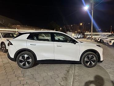 Chery: Chery : 2026 г., Вариатор, Электромобиль, Кроссовер — 11