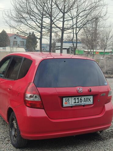 легковой авто: Состояние среднее на ходу коробка мотор отлично