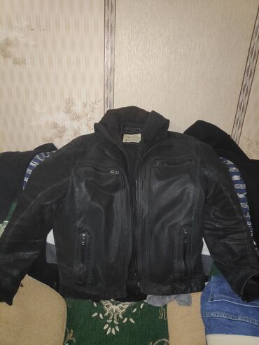 кожа куртка: Куртка M (EU 38), цвет - Черный