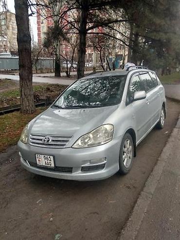 буран: УСЛУГИ. МИНИВЕНА TOVOTA AVENSIS VERSO. 7 - посадочных мест. Левый — 4