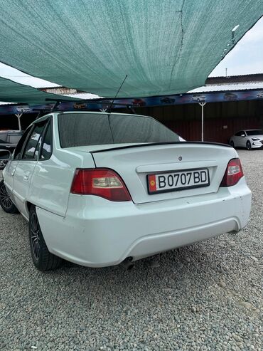 расширительный бачок нексия: Daewoo Nexia: 2010 г., 1.5 л, Механика, Бензин, Седан