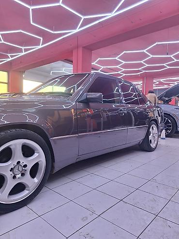 bmv e32: Mercedes-Benz W124: 1994 г., 2.2 л, Автомат, Бензин, Седан — 2